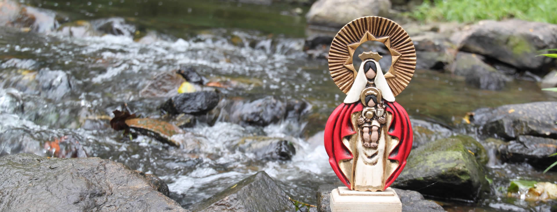 #htmlcaption3 Faith Collection